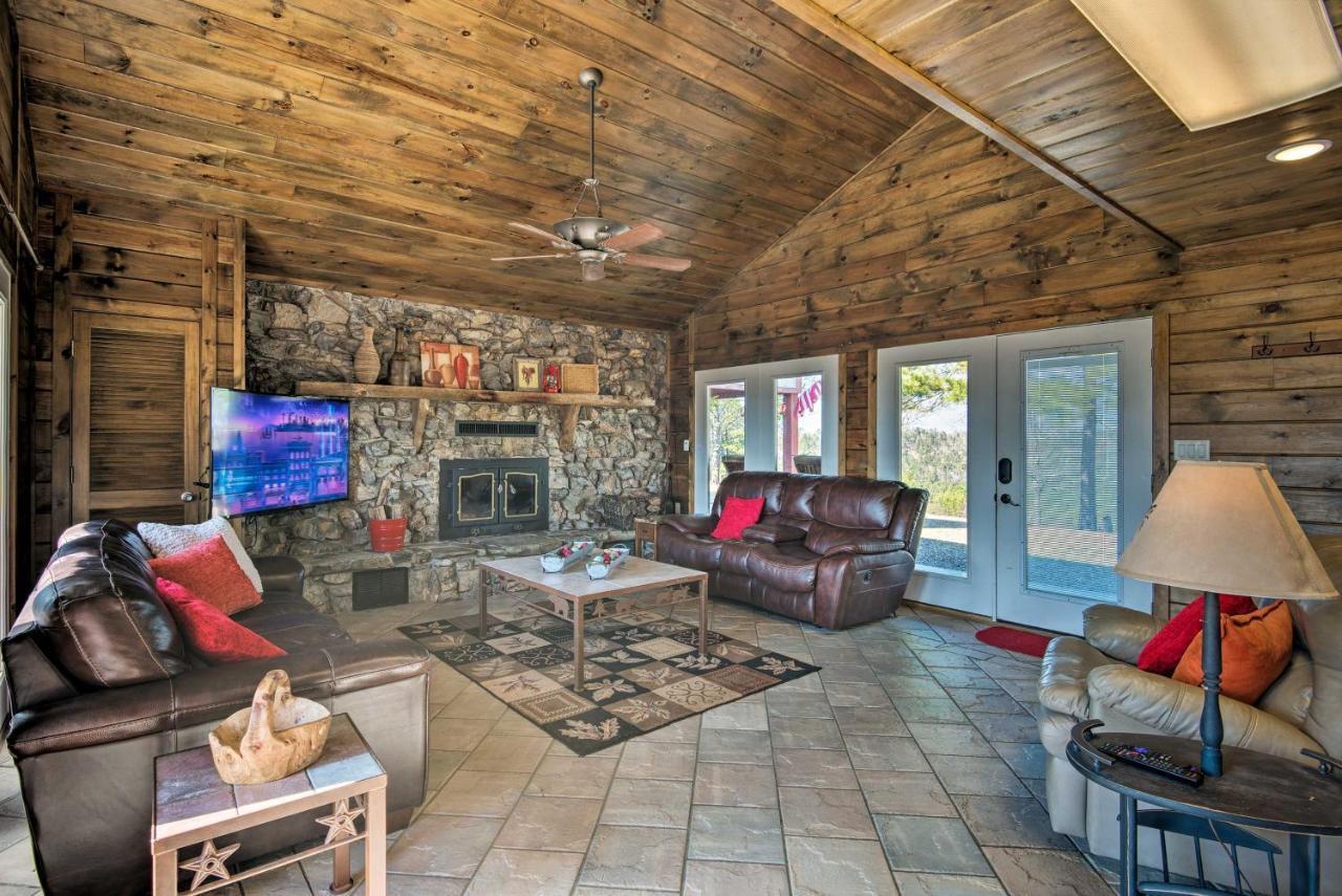 Broken Bow Mountaintop Home With Hot Tub! Eksteriør billede